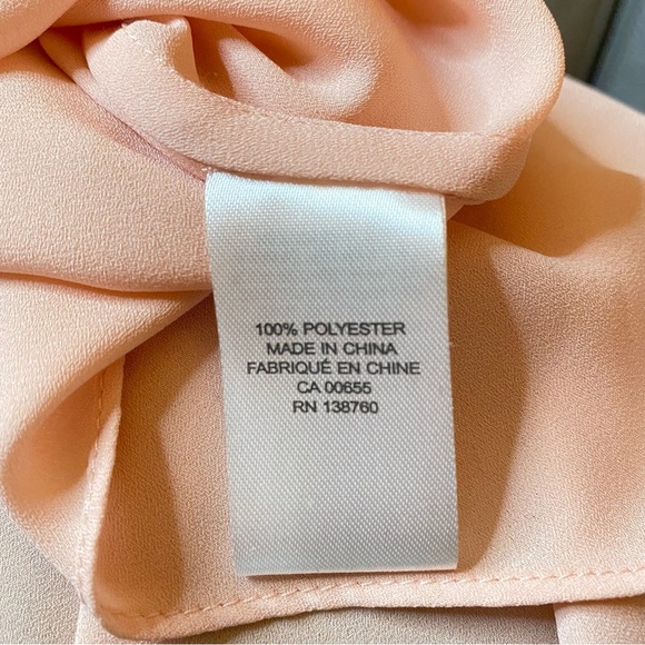 RW&CO Elegant Women's Sleeveless Ruffle Top - Peach - US M. - Picture 7 of 9